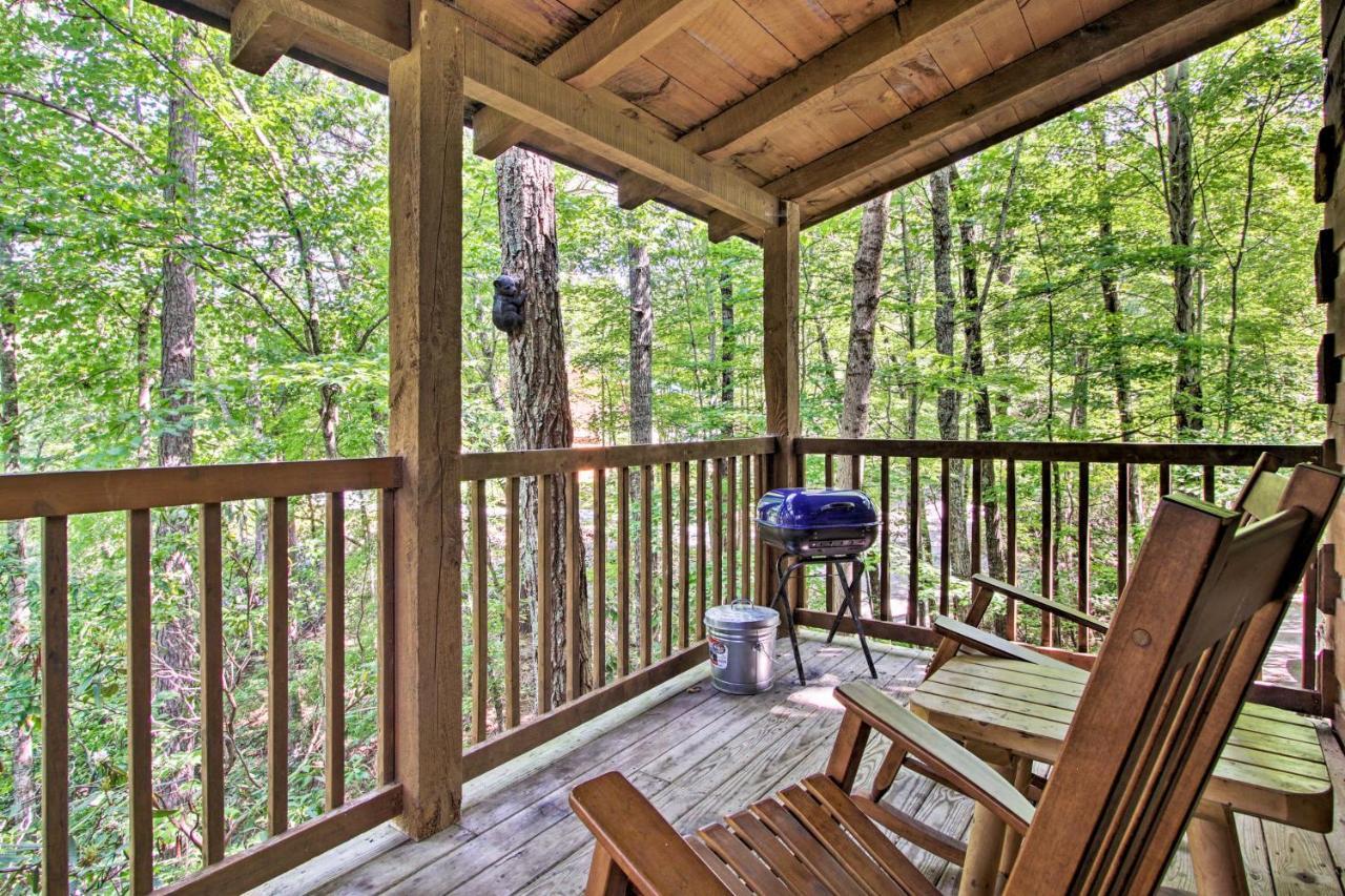 Secluded Forest Cabin, 4 Mi To Downtown Gatlinburg Villa Kültér fotó