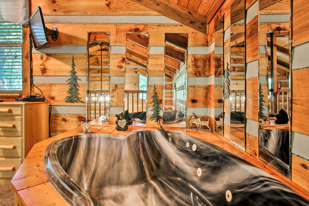 Secluded Forest Cabin, 4 Mi To Downtown Gatlinburg Kültér fotó